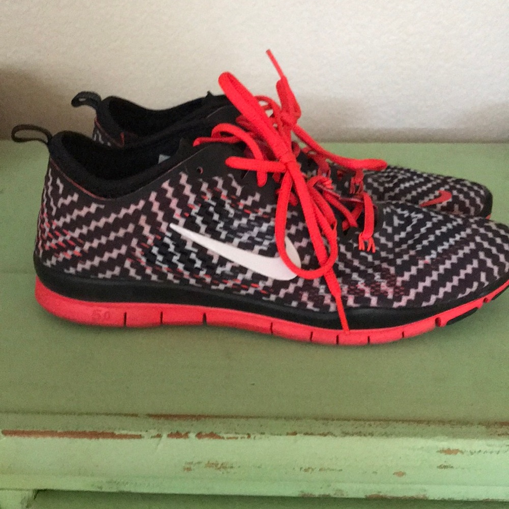 Nike Women’s Free 5.0 shoe size 10